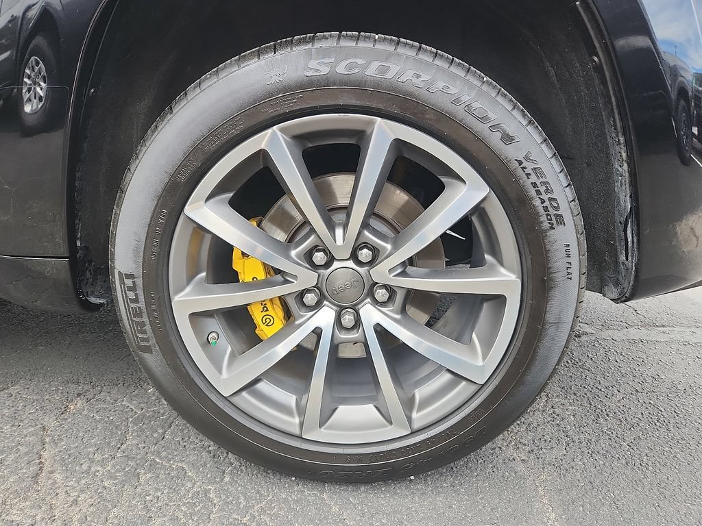 Used 2018 Jeep Grand Cherokee Trackhawk AWD/4WD image 8