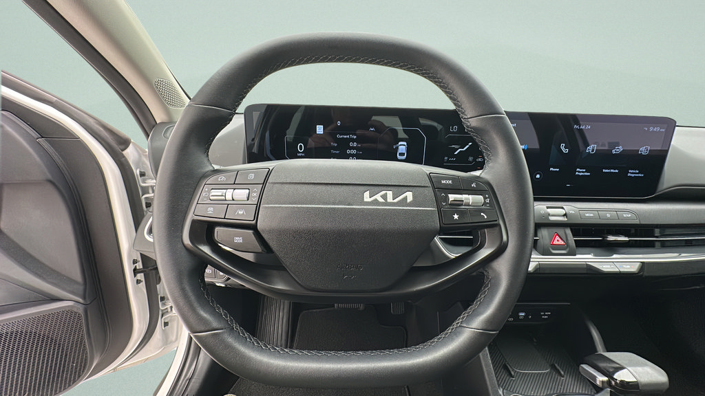 Used 2025 Kia K4 EX FWD image 13