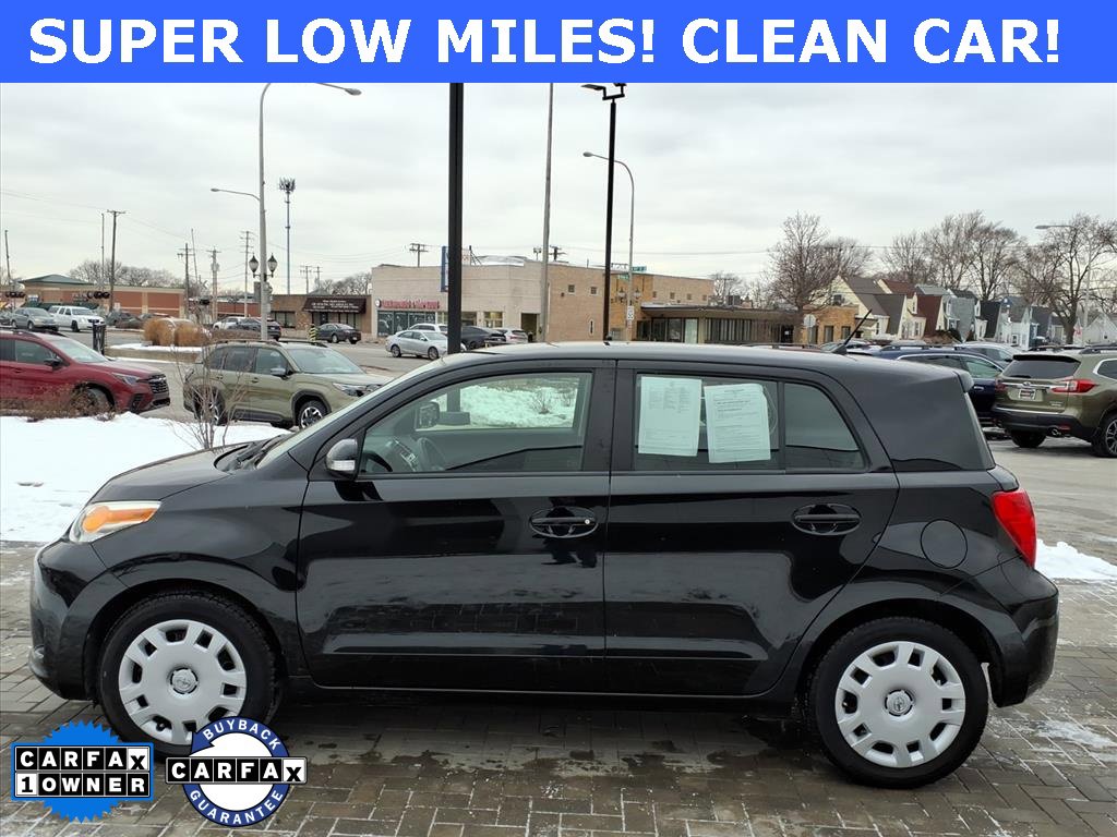 Used 2009 Scion xD image 4
