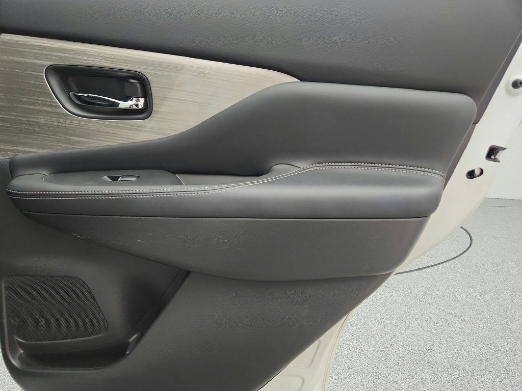Used 2017 Nissan Murano SL AWD/4WD image 35