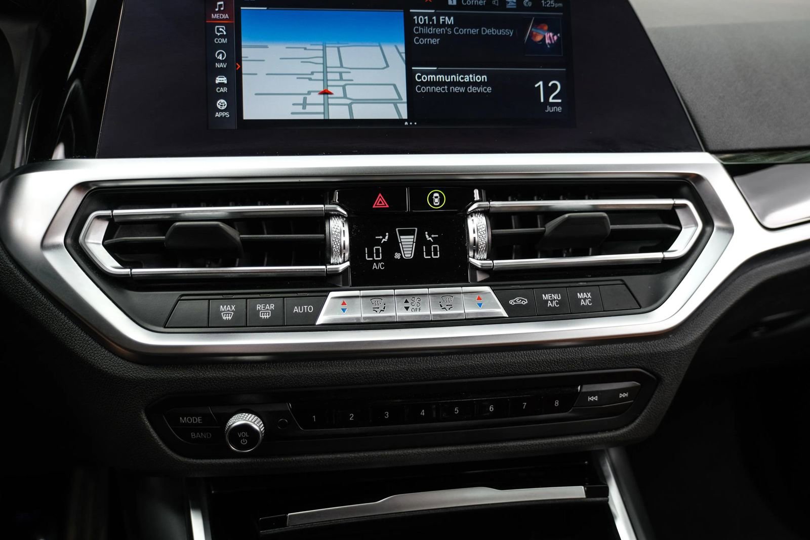 Used 2022 BMW 230i Coupe w/ M Sport Package RWD image 26