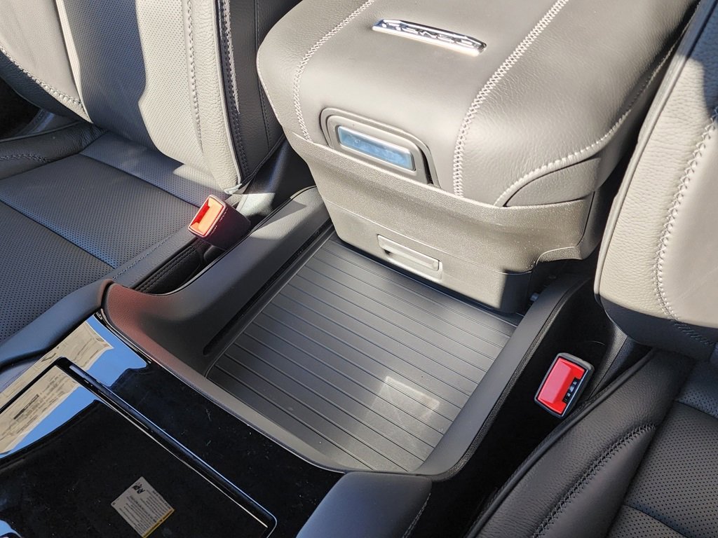 New 2026 GMC Yukon XL Denali w/ Sun & Power Step Package image 38