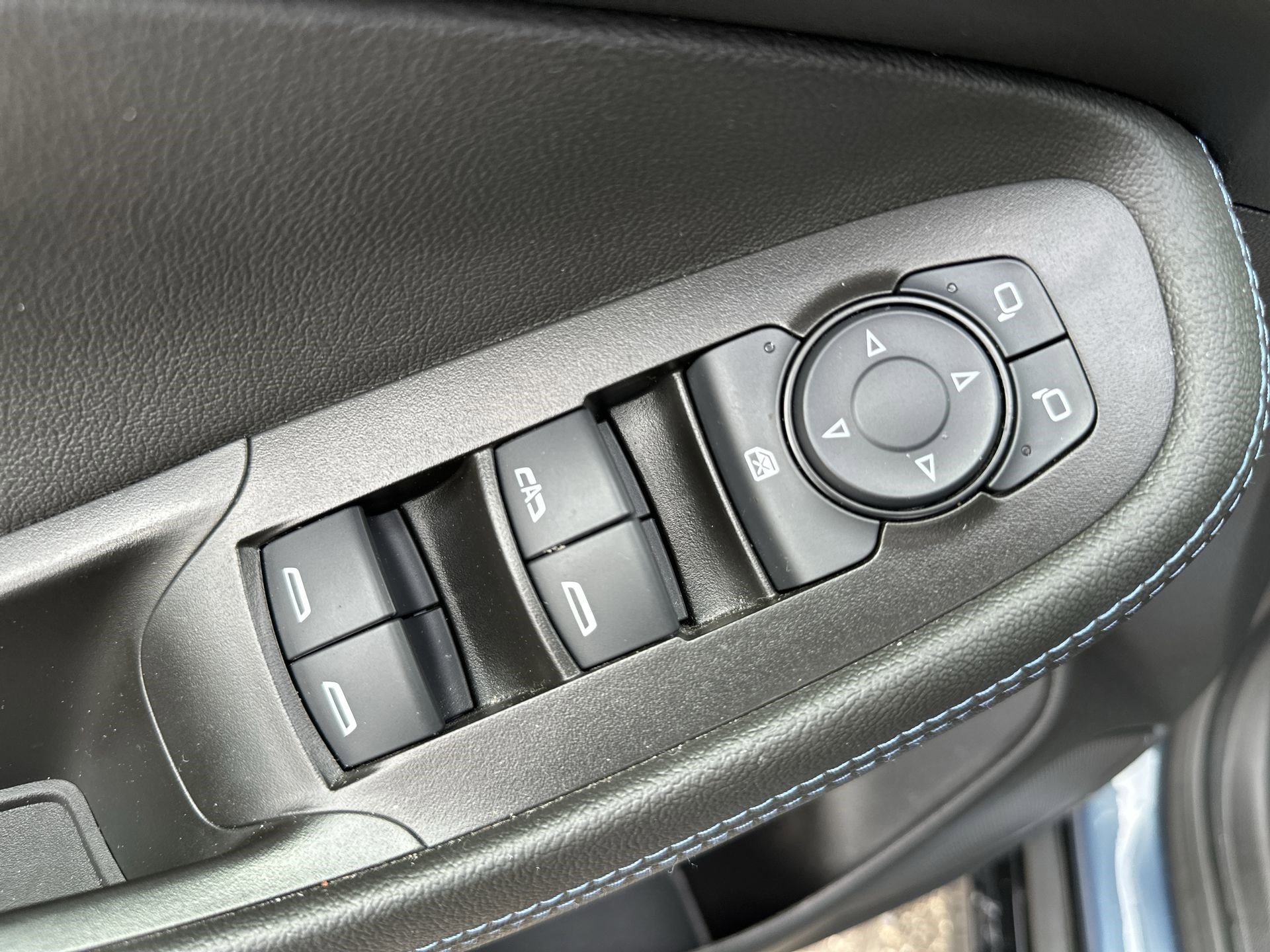 Used 2026 Buick Encore GX Sport Touring w/ Advanced Technology Package FWD image 15