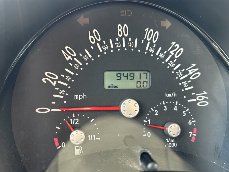 Used 2003 Volkswagen Beetle GLX FWD image 13