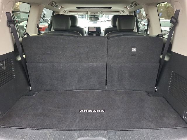 Used 2024 Nissan Armada SL w/ Captain's Chairs Package image 29