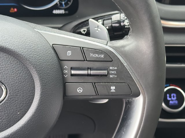 Certified 2022 Hyundai Sonata Limited w/ Preferred Accessory Package FWD image 28