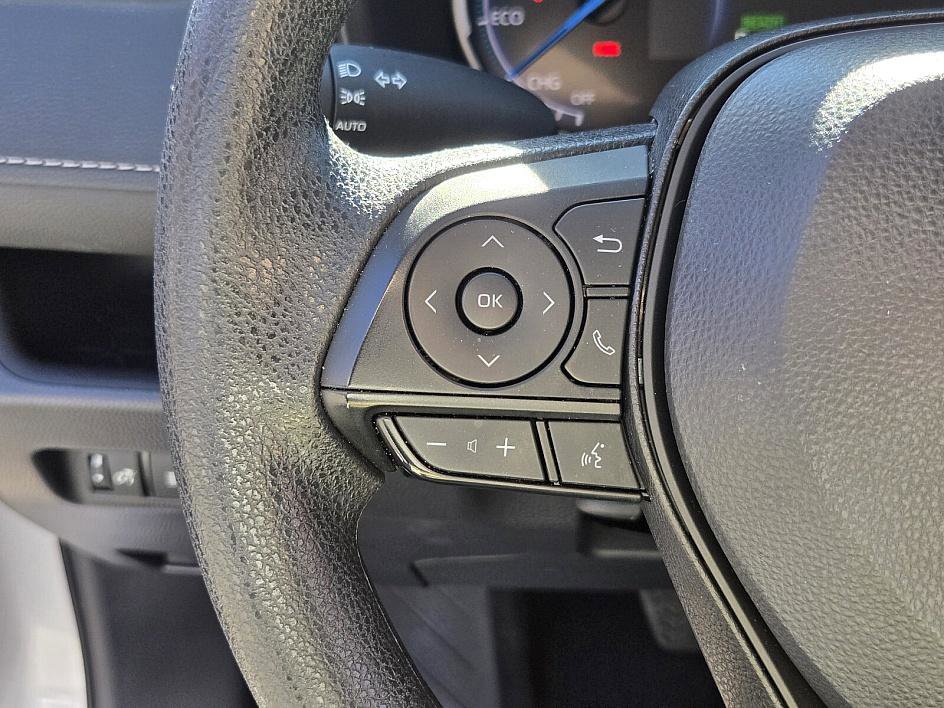 Used 2024 Toyota RAV4 XLE image 26