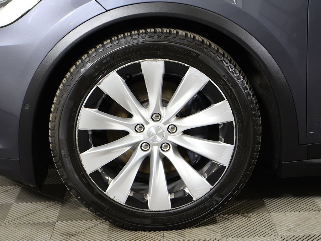 Used 2020 Tesla Model X Long Range image 20