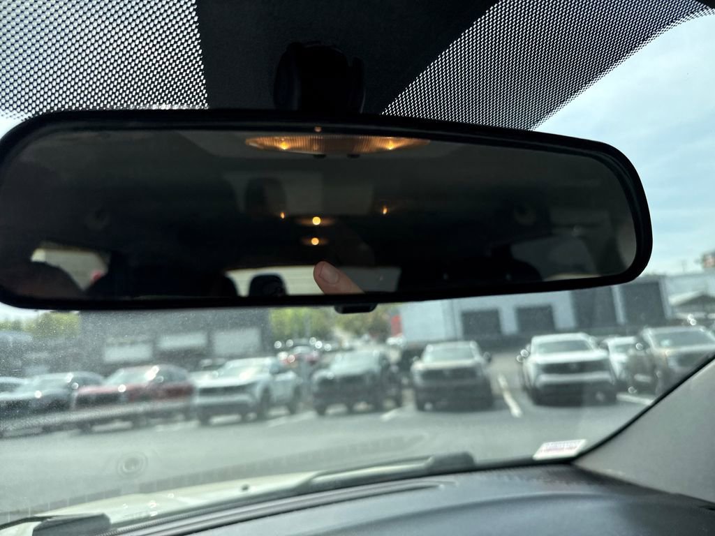 Used 2017 Dodge Journey SE w/ Flexible Seating Group image 20