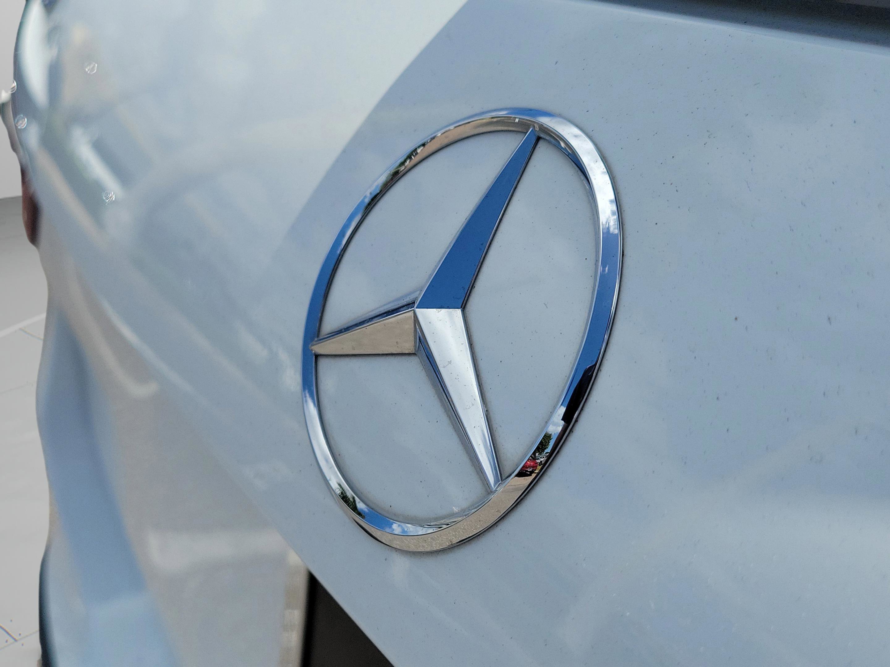 Certified 2024 Mercedes-Benz GLA 250 image 32