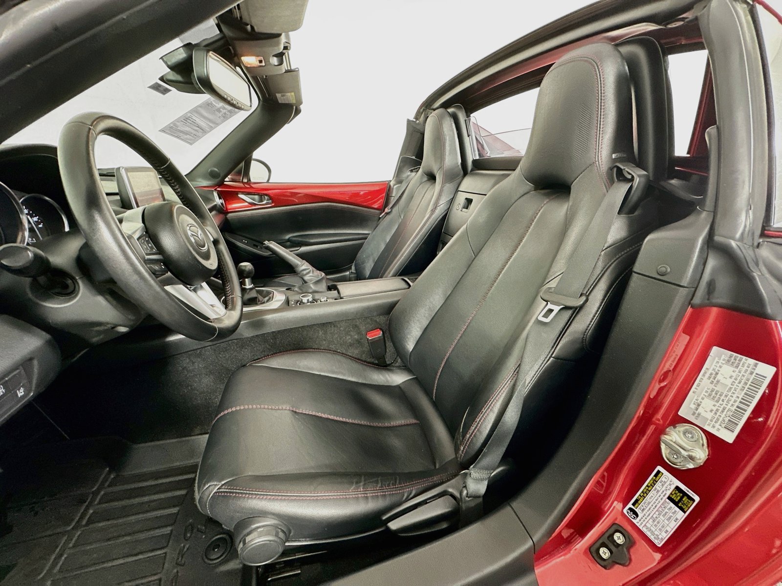 Used 2017 MAZDA MX-5 Miata RF Grand Touring RWD image 23