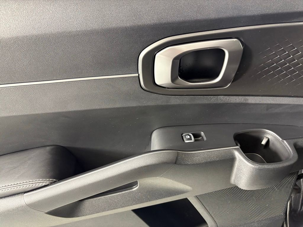 New 2026 Kia Sorento S w/ S Panoramic Sunroof Package image 35
