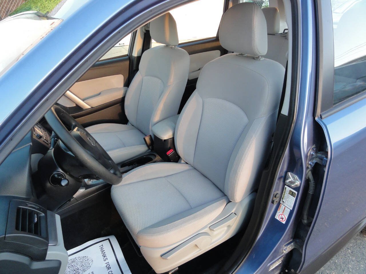 Used 2015 Subaru Forester 2.5i w/ Alloy Wheel Package AWD/4WD image 11