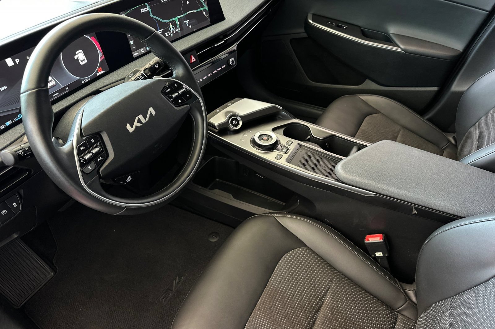 Used 2024 Kia EV6 Light RWD image 10