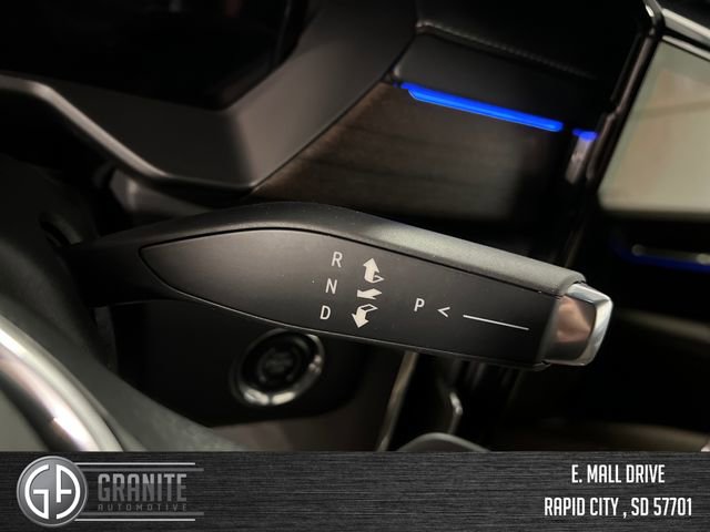 Used 2026 GMC Acadia Denali Ultimate w/ LPO, Floor Liner Package image 21