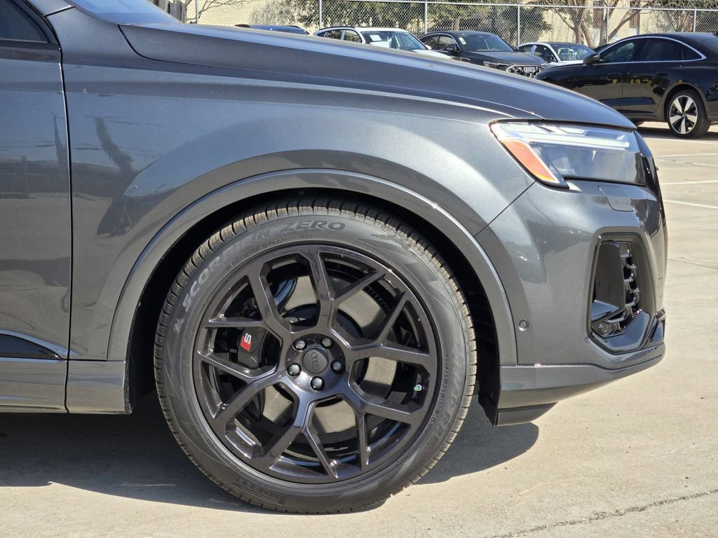 New 2026 Audi SQ7 Premium Plus image 13