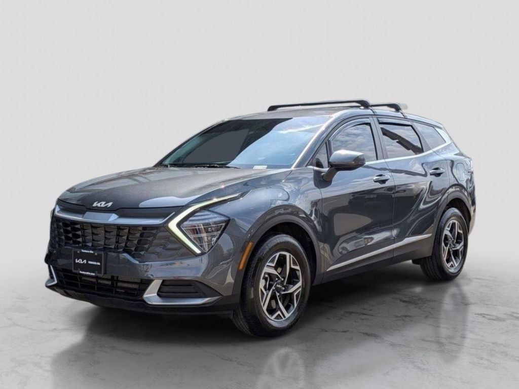 Certified 2024 Kia Sportage LX image 1