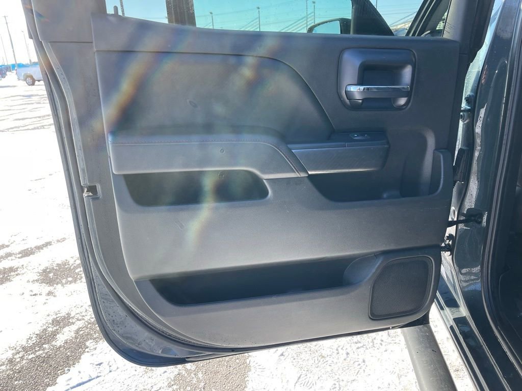 Used 2017 GMC Sierra 1500 SLT image 16