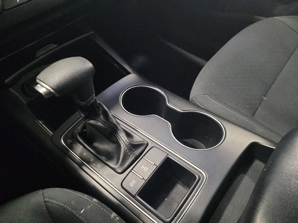 Used 2019 Kia Sorento LX image 26