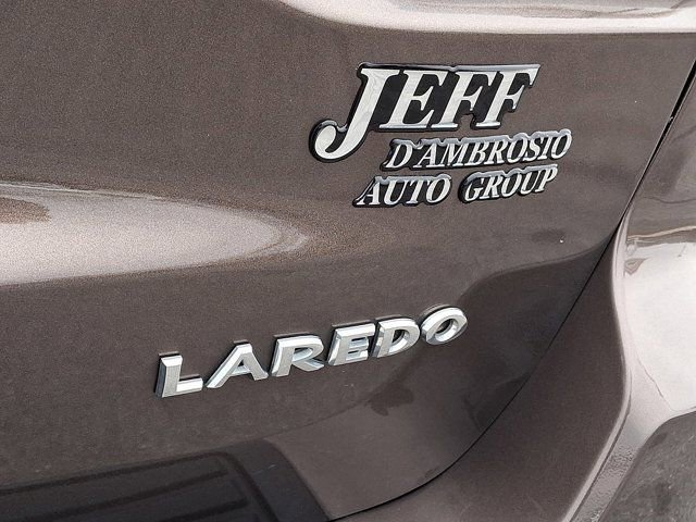 Certified 2018 Jeep Grand Cherokee Laredo image 35