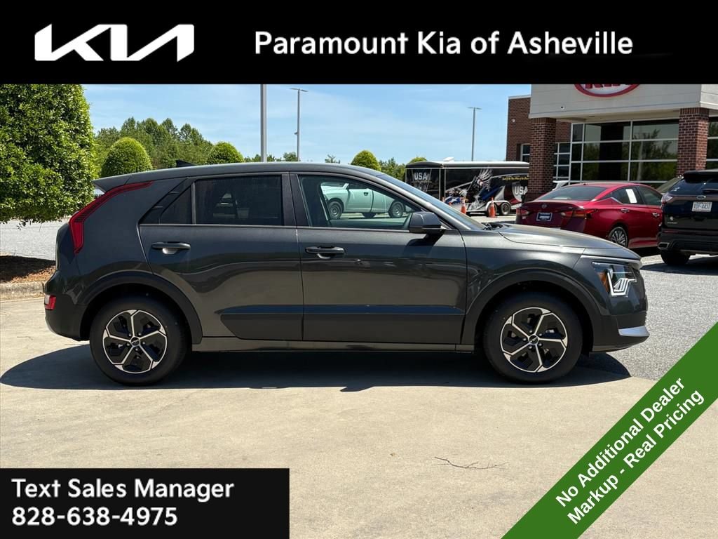 New 2026 Kia Niro LX FWD image 7