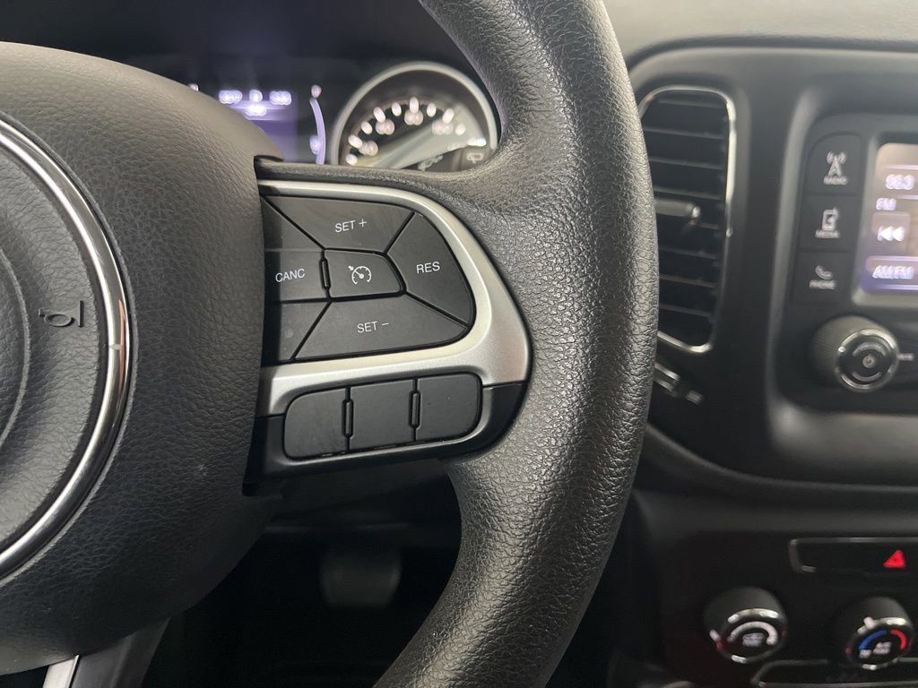 Used 2018 Jeep Compass Sport FWD image 61