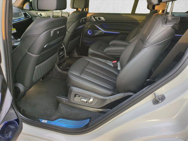 New 2026 BMW ALPINA XB7 AWD/4WD image 17