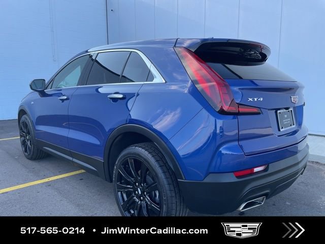 Certified 2023 Cadillac XT4 Luxury w/ Cold Weather Package image 7