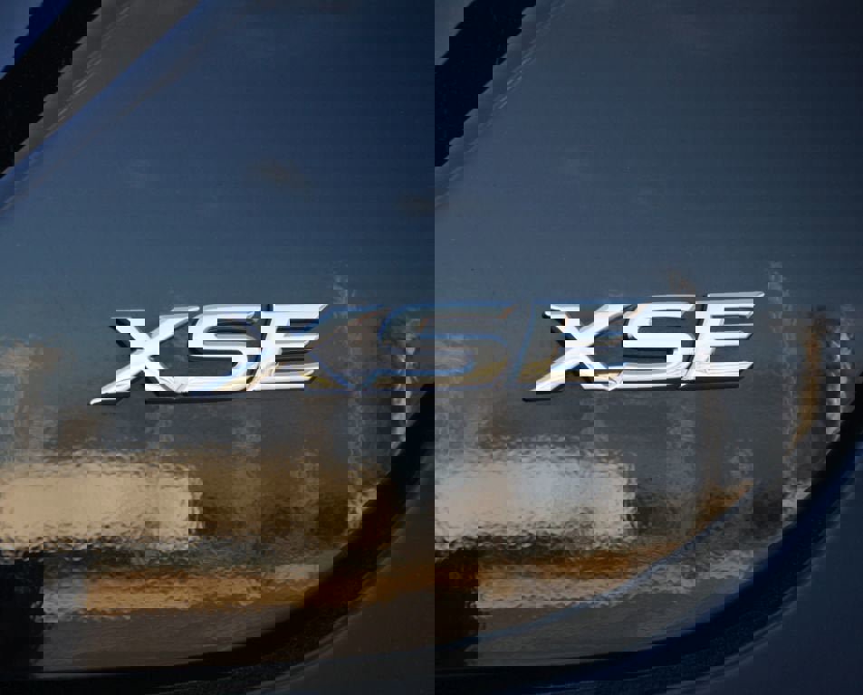 Used 2023 Toyota Camry XSE image 19