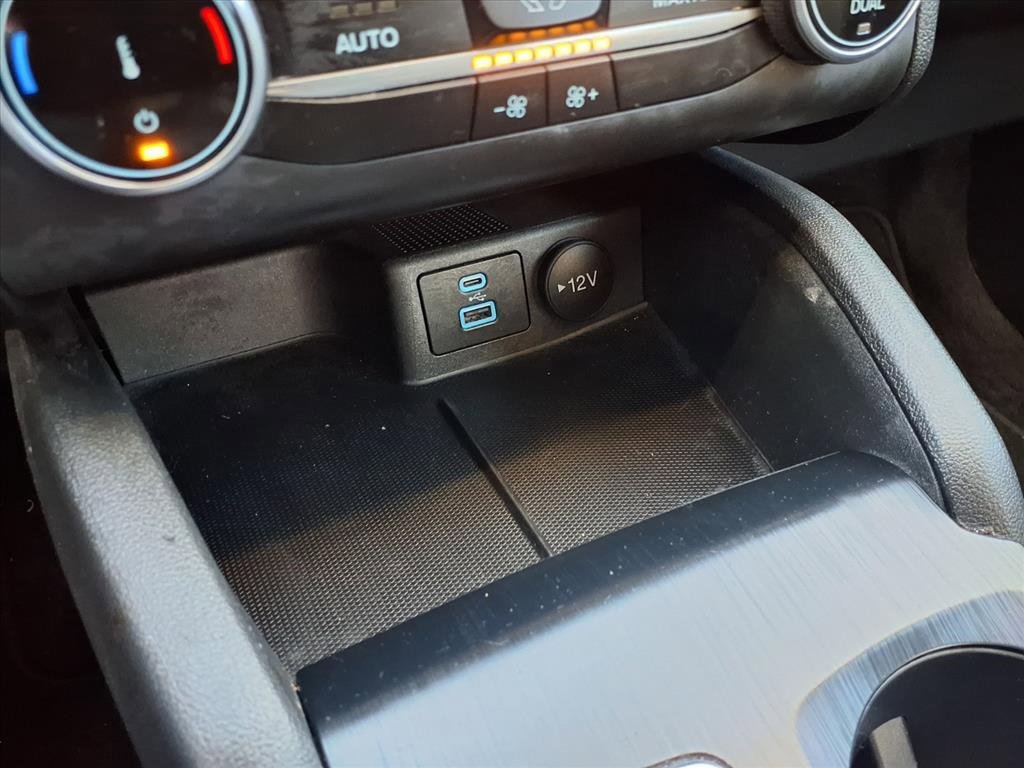 Used 2023 Ford Escape Active image 12