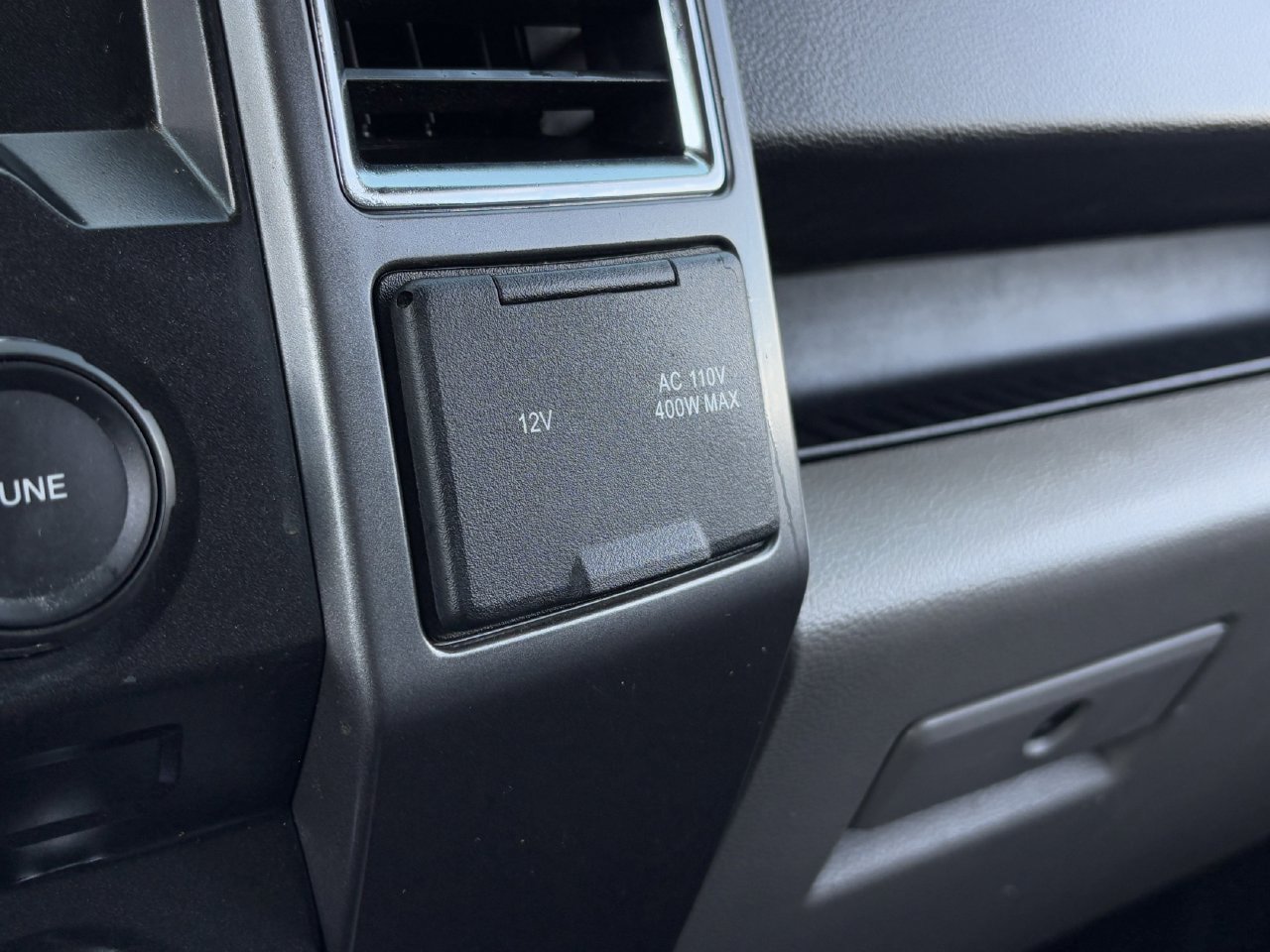 Used 2015 Ford F150 XLT w/ Equipment Group 302A Luxury RWD image 24