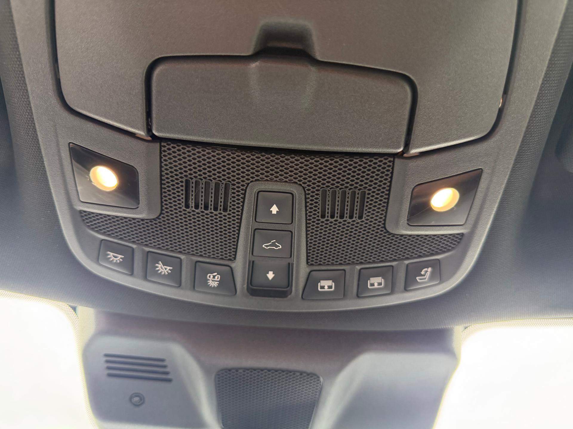 Used 2023 Lincoln Navigator L Reserve AWD/4WD image 32