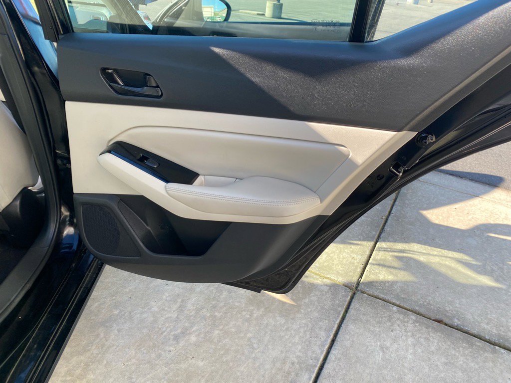 Used 2023 Nissan Altima 2.5 SV w/ SV Premium Package image 42