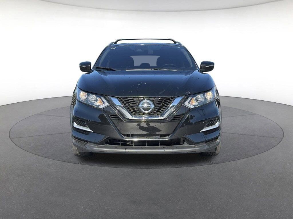 Used 2022 Nissan Rogue Sport SL image 8