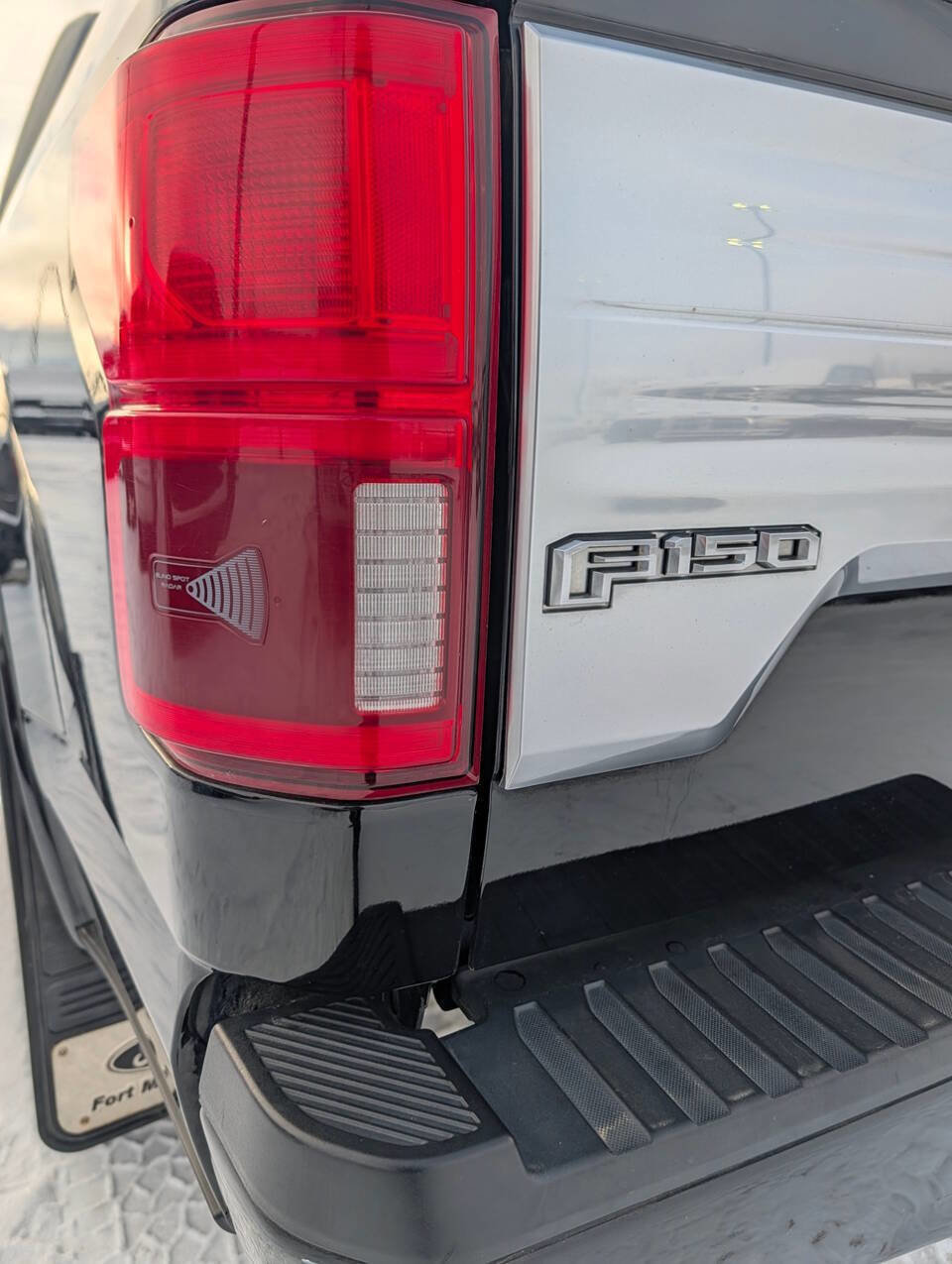 Used 2018 Ford F150 Limited AWD/4WD image 13
