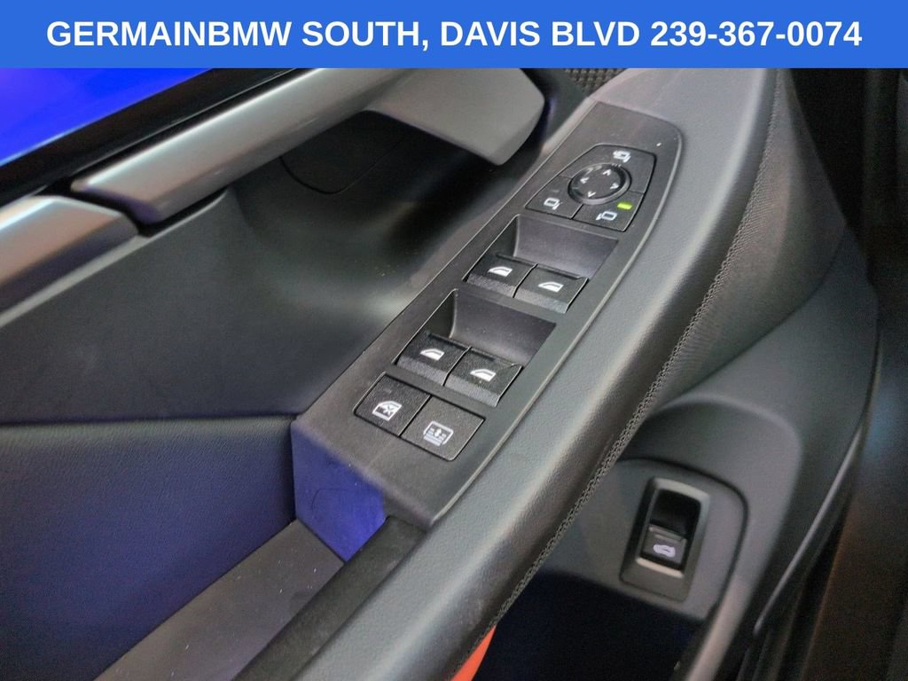 Certified 2025 BMW M5 w/ Carbon Package AWD/4WD image 24