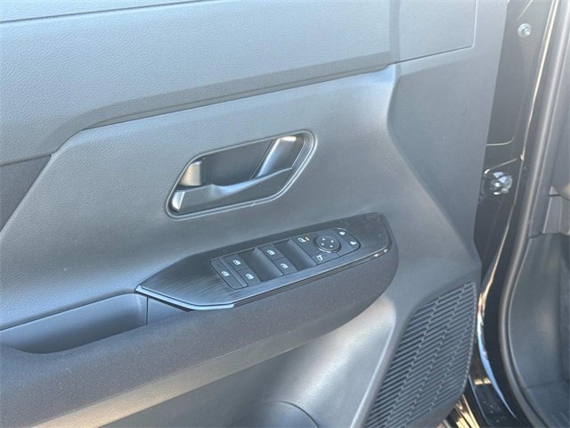 New 2026 Nissan Kicks S image 20