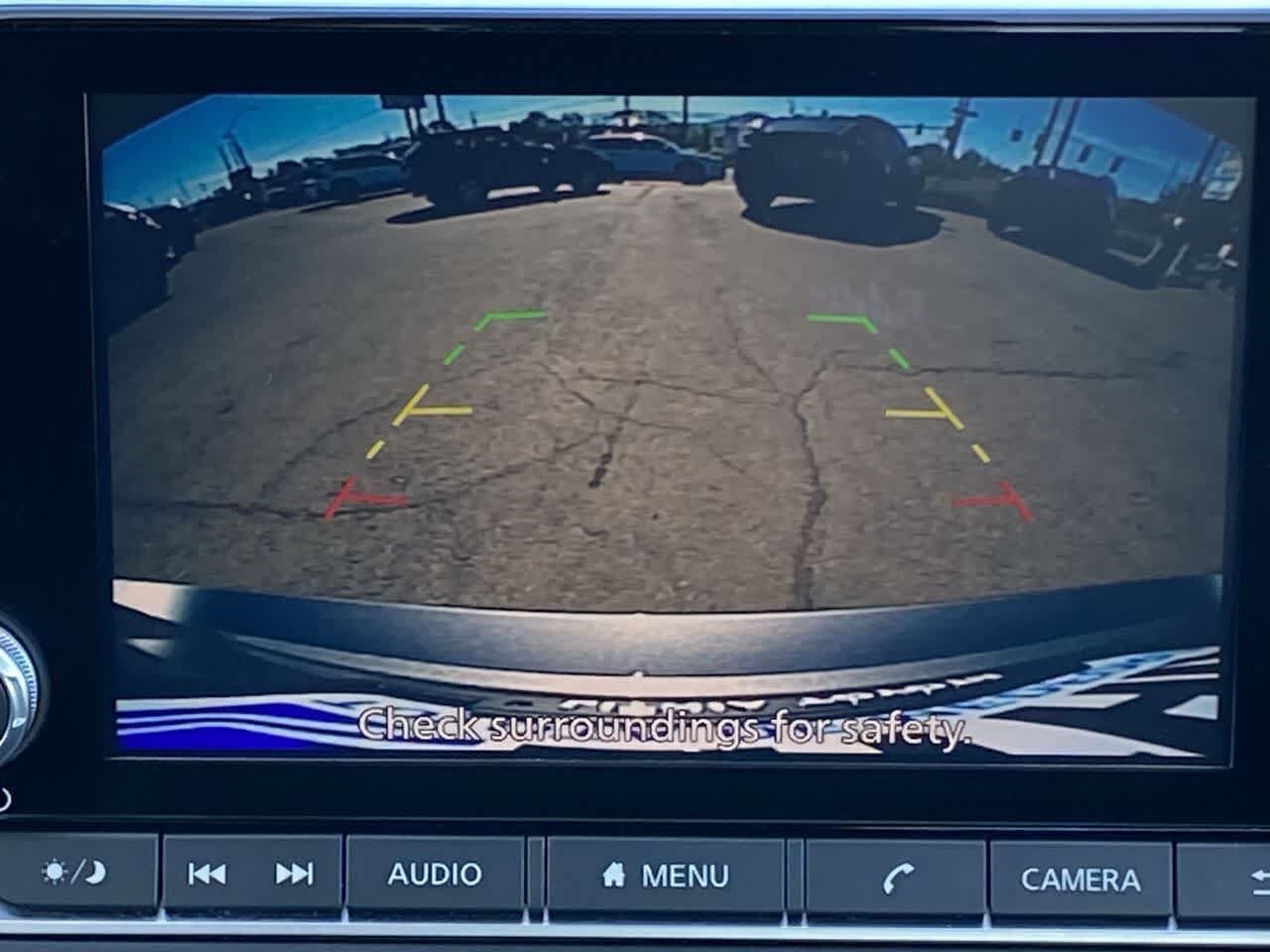 Used 2025 Nissan Altima 2.5 S FWD image 17