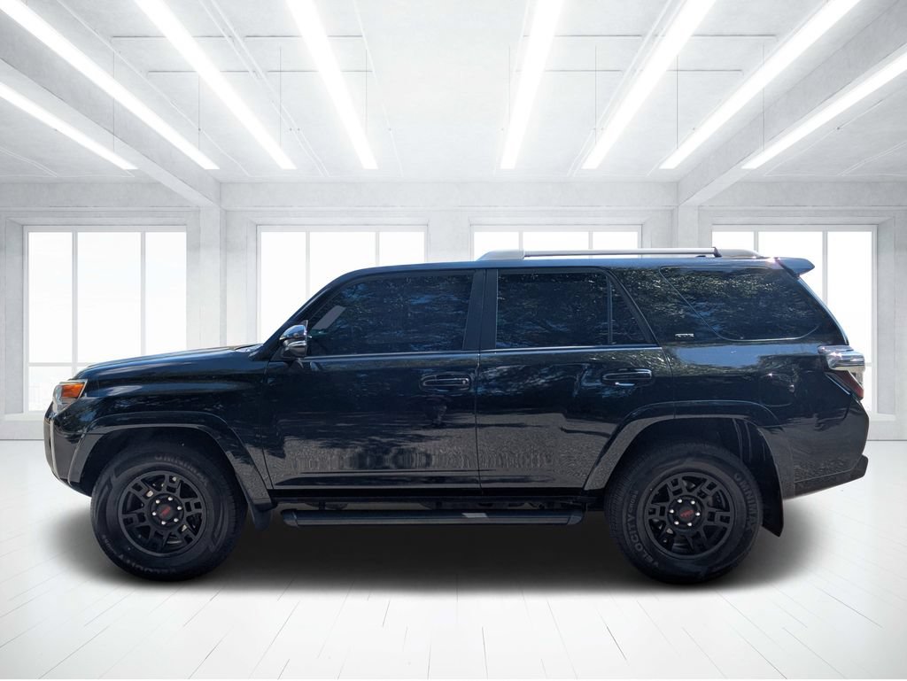 Used 2017 Toyota 4Runner SR5 Premium RWD image 5