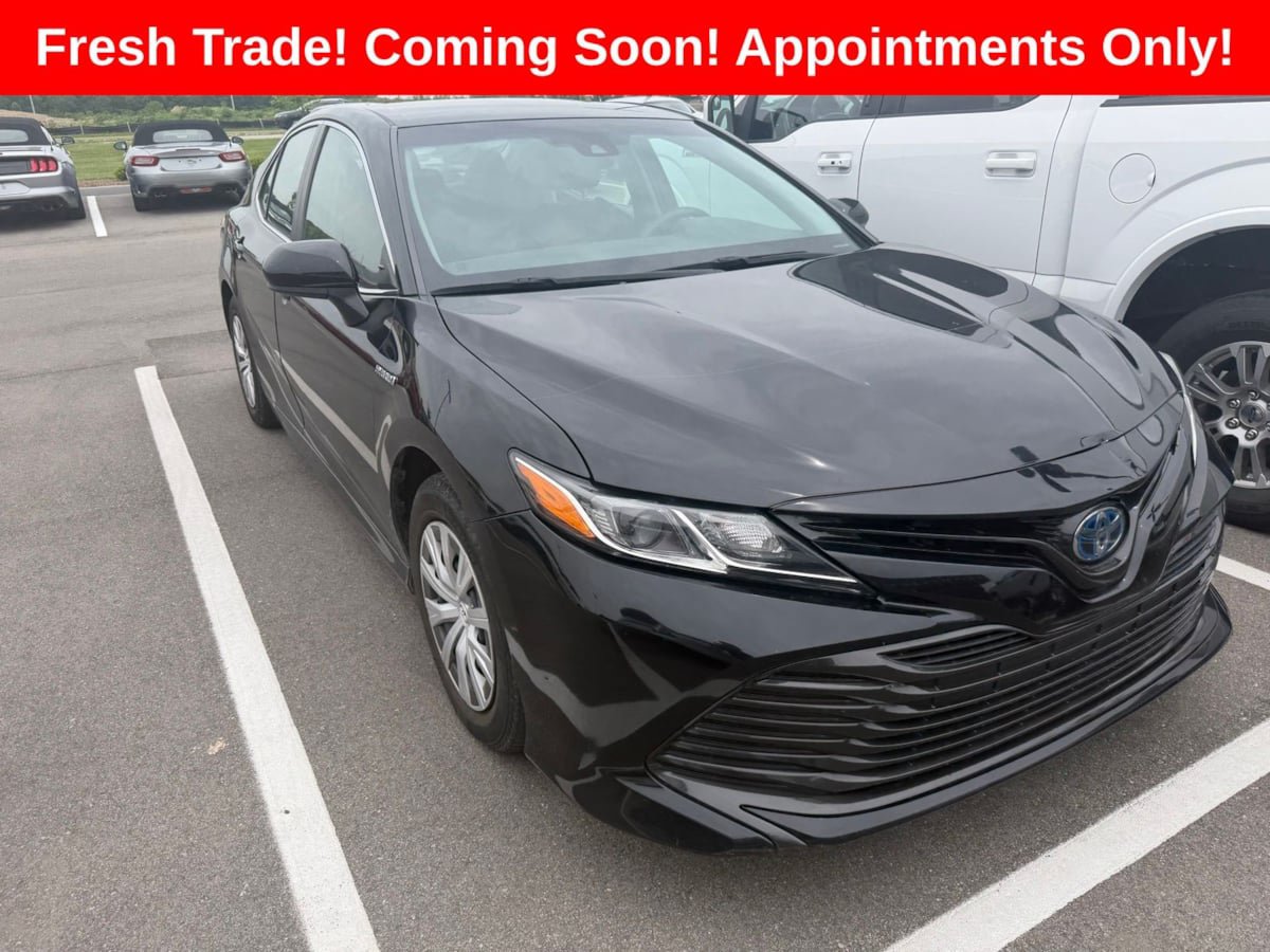 Used 2018 Toyota Camry LE