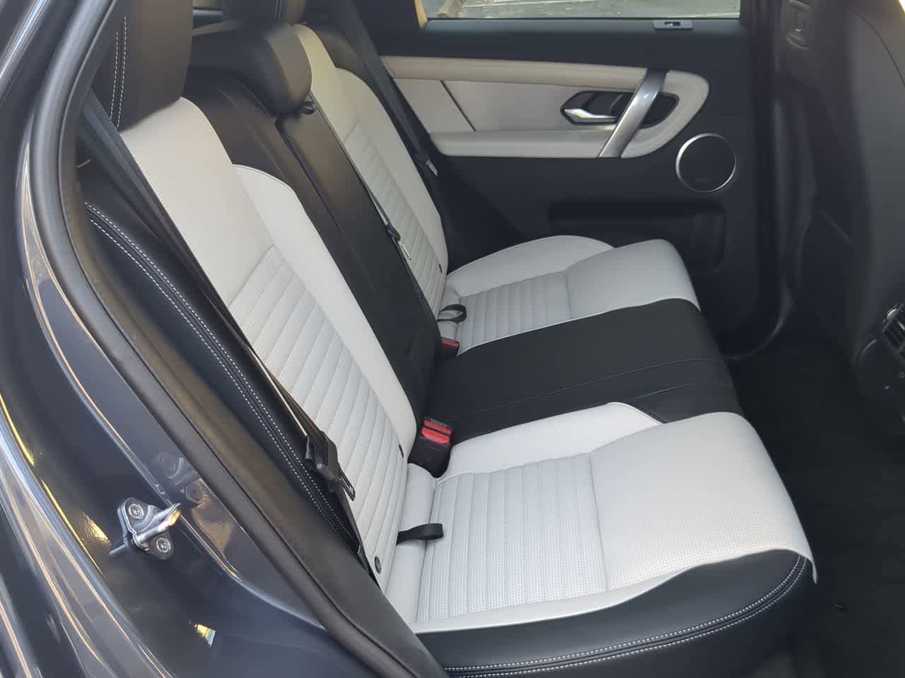 New 2026 Land Rover Discovery Sport Landmark AWD/4WD image 21