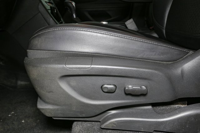 Used 2019 Buick Encore Preferred image 32