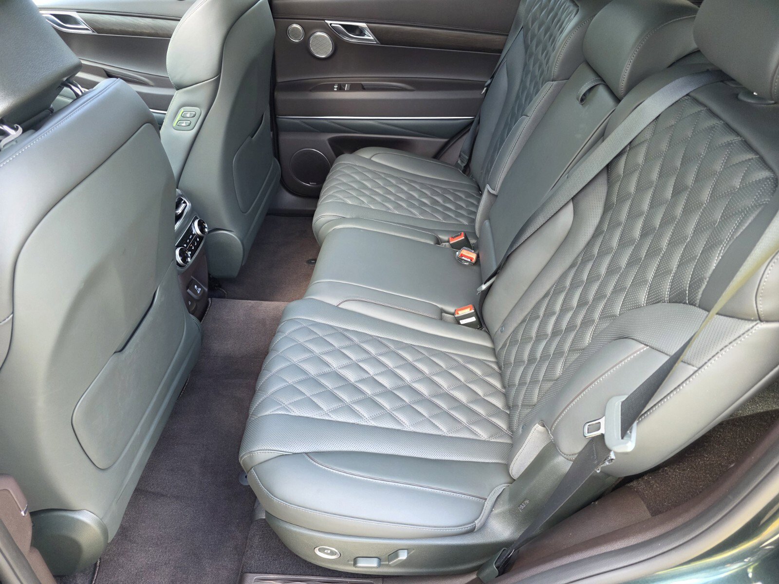 Used 2023 Genesis GV80 3.5T image 14