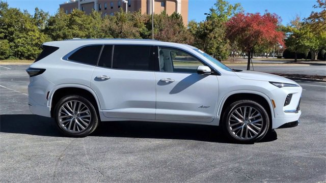 New 2026 Buick Enclave Avenir w/ Super Cruise Package image 9