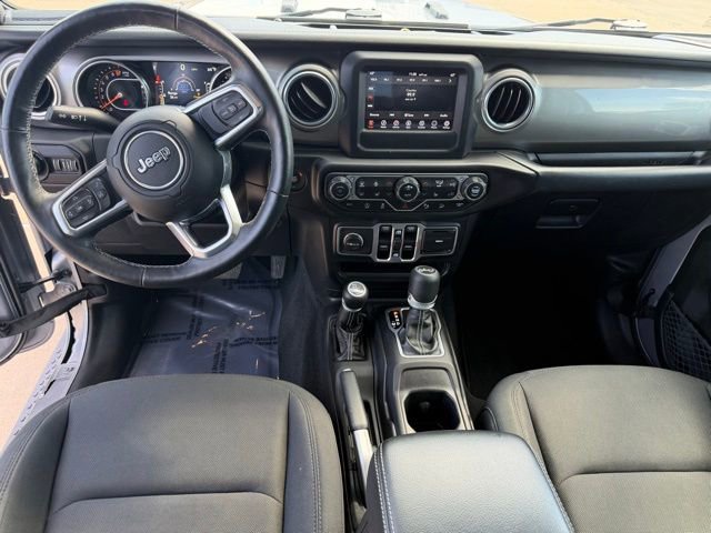 Used 2018 Jeep Wrangler Unlimited Sahara w/ Cold Weather Group image 9