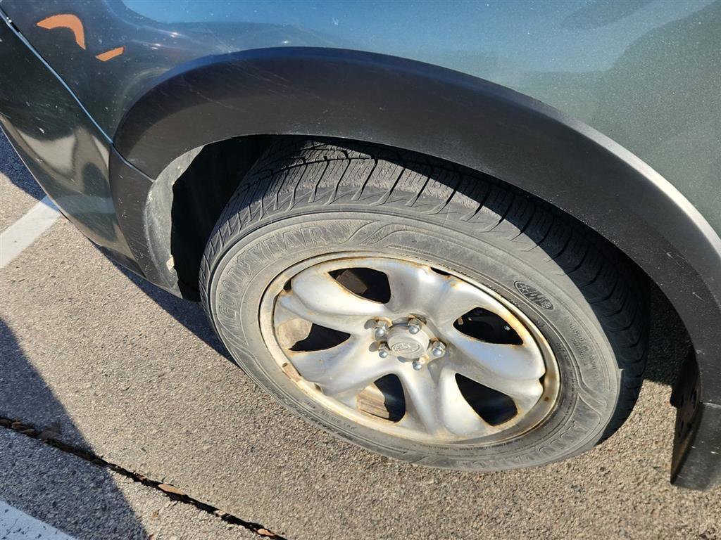 Used 2014 Subaru Forester 2.5i image 7