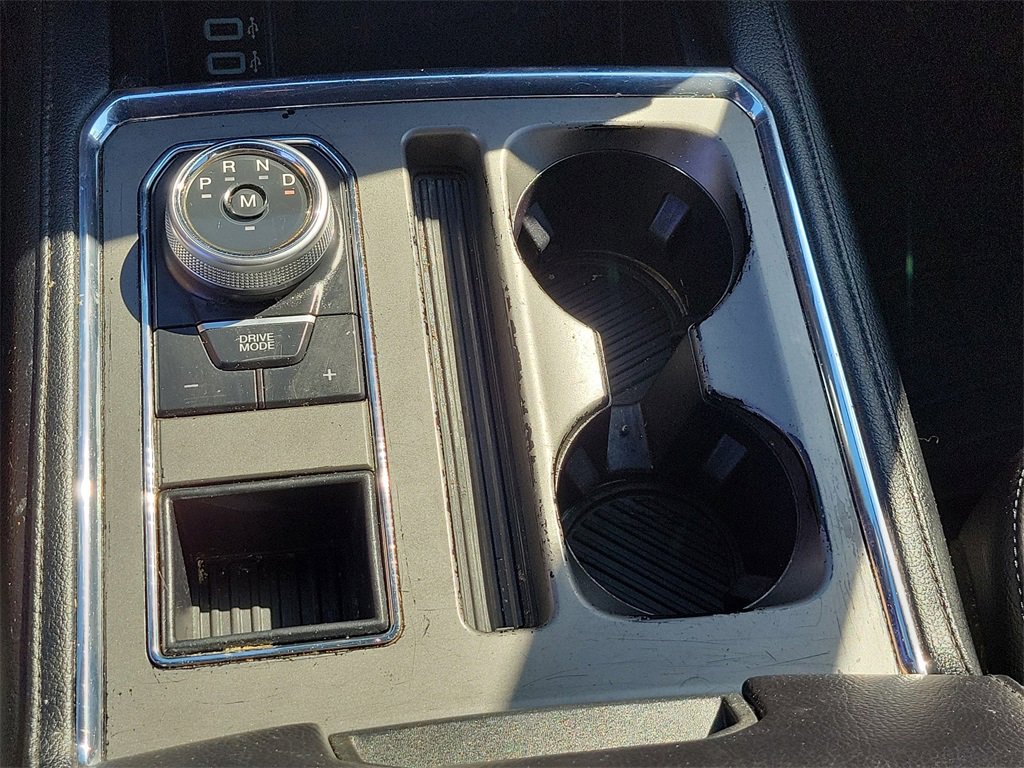 Used 2019 Ford Expedition XLT w/ Equipment Group 202A image 32