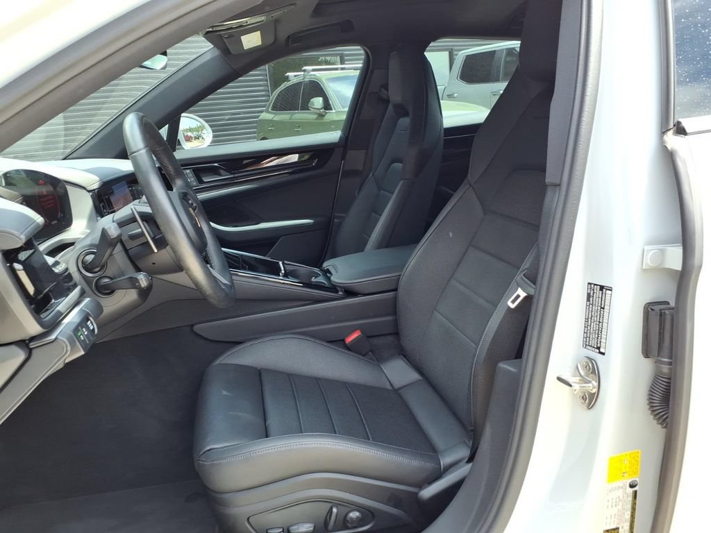 Certified 2024 Porsche Panamera RWD image 17