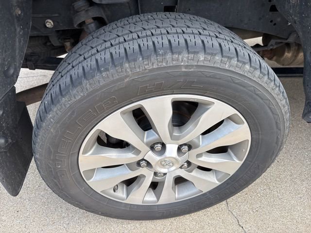 Used 2017 Toyota Tundra Limited image 12