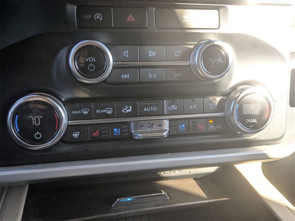Used 2024 Ford Expedition Max Limited image 23